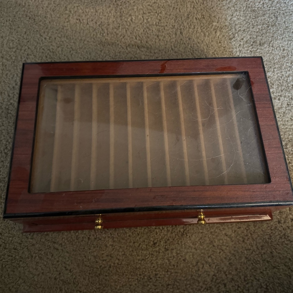 Cigar box - Picture 3 of 3